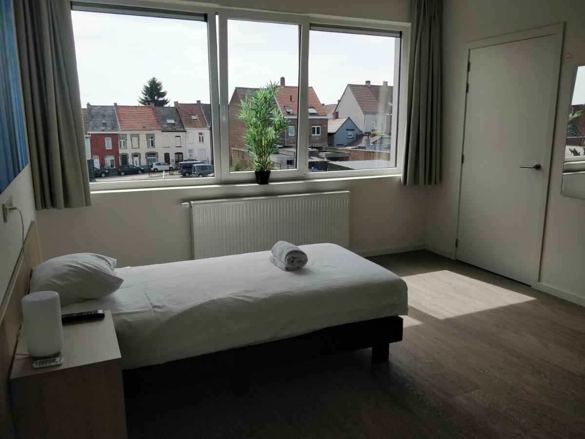 Zorghotel Prinsenhof Ронс Екстериор снимка